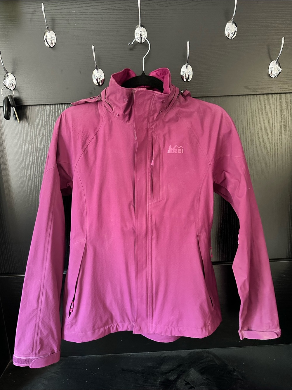 REI Women’s Rainjacket size small